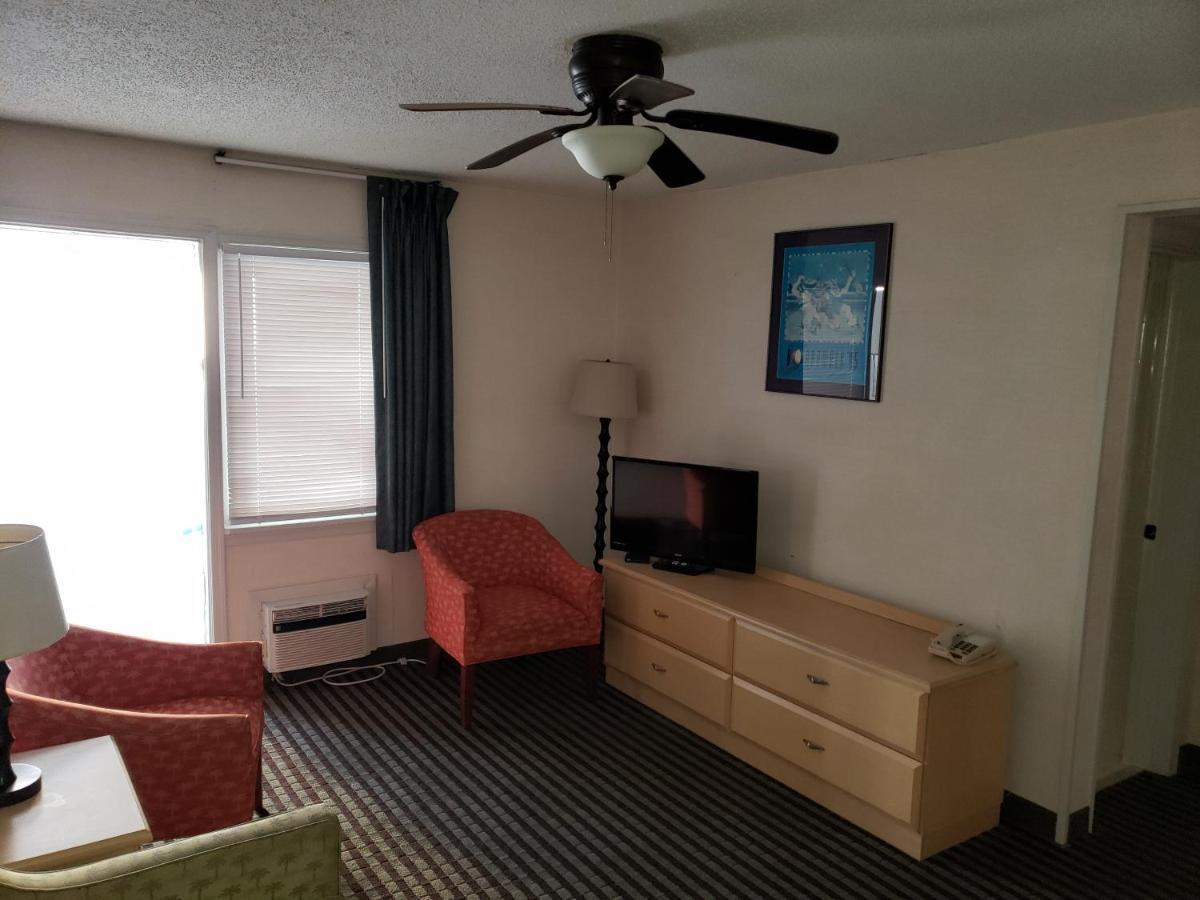 Ocean27 Hotel Virginia Beach Esterno foto