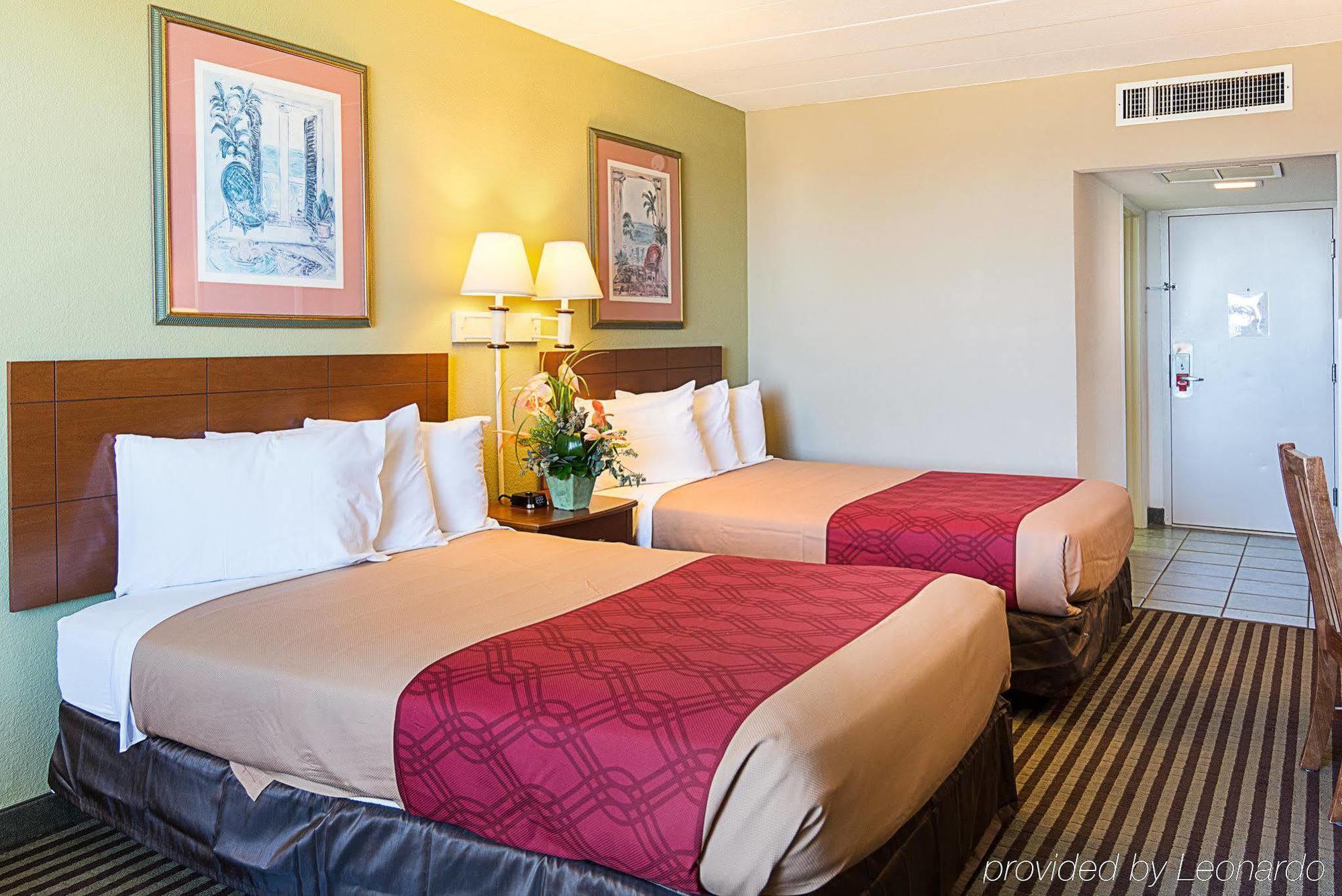 Ocean27 Hotel Virginia Beach Esterno foto